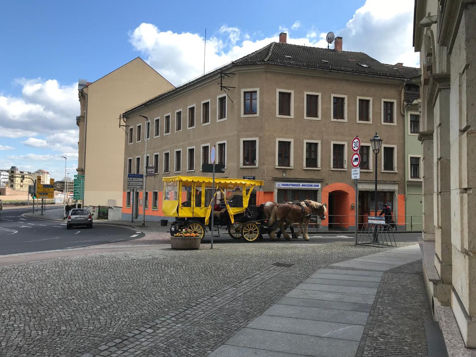 Hostel Meissen Old Town Bridge Экстерьер фото